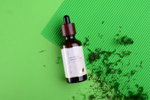 [HIT] Rezension des Gesichtsserums mit Aloe vera und weißem Tee von Nanoil