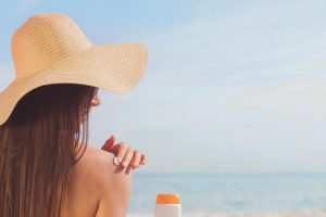 Cremes mit UV-Filter – schädliche Mythen zum Thema Sonnenschutz